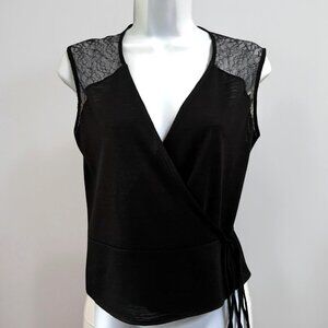 Vintage | Y2K | Parallel | Black Lace | Acrylic / Wool | Wrap Top | Size M